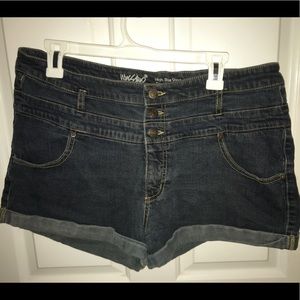 Stretchy Denim High-Rise Shorts!